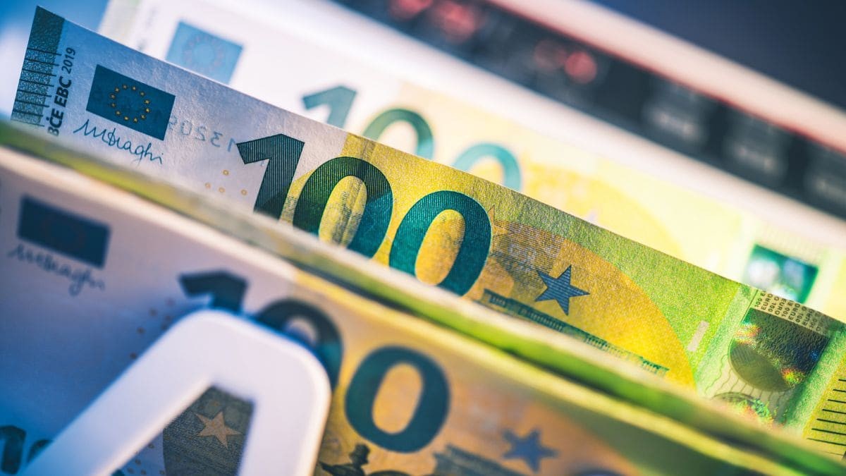 Cuál es el salario mínimo interprofesional en Francia (SMI)