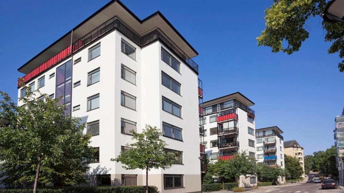 CaixaBank pone en venta rápida este piso en Valencia: por 60.000 euros tiene hasta la cocina amueblada