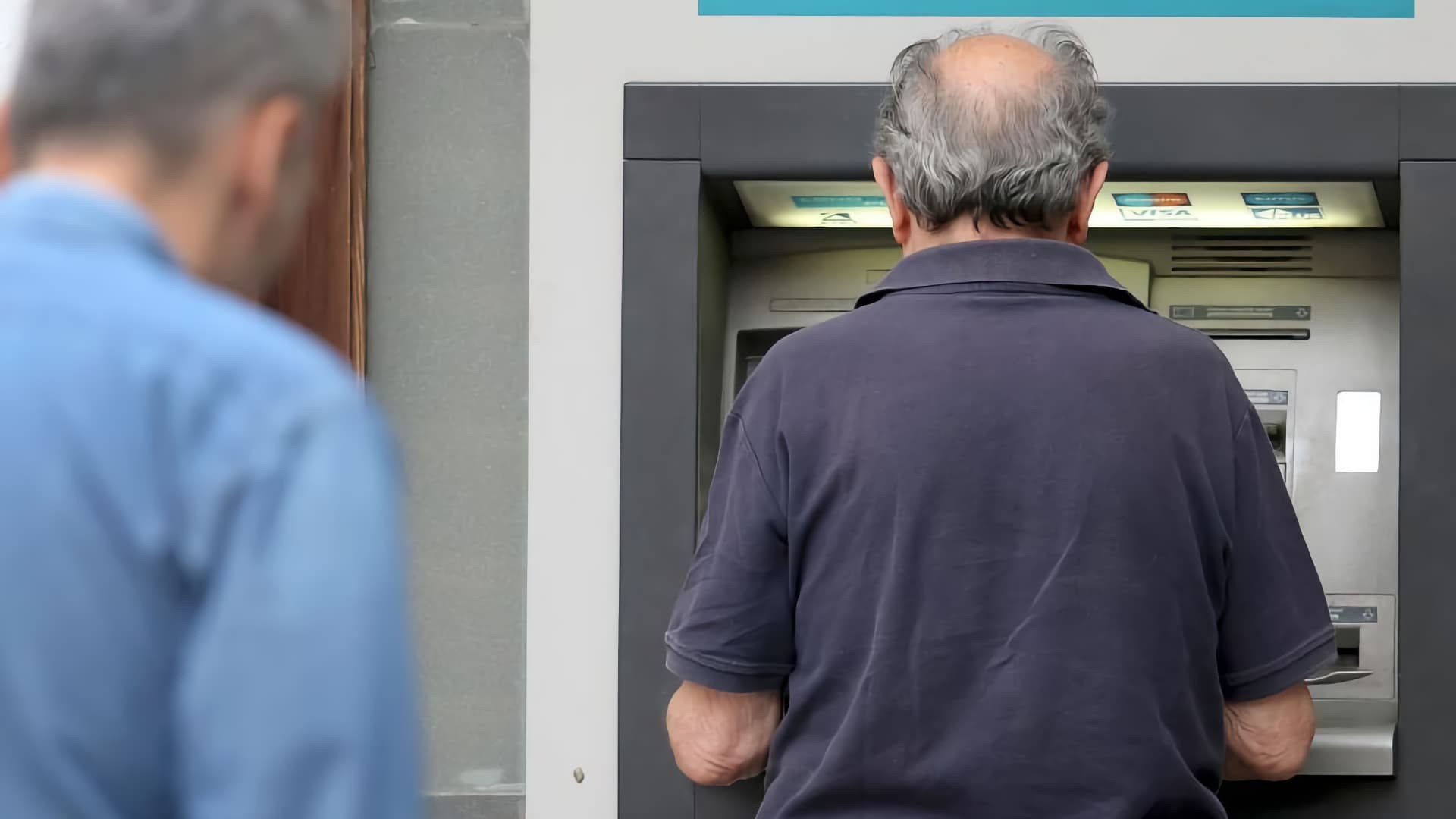 Cuándo se cobran las pensiones en julio de 2024 en CaixaBank, BBVA, Unicaja, Santander y resto de entidades