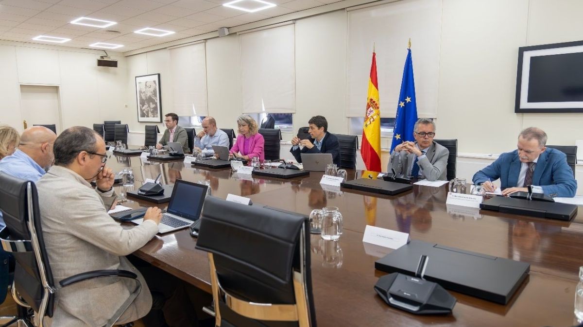 La mesa de diálogo de las pensiones se cierra sin acuerdo pero con acercamiento entre Gobierno y agentes sociales