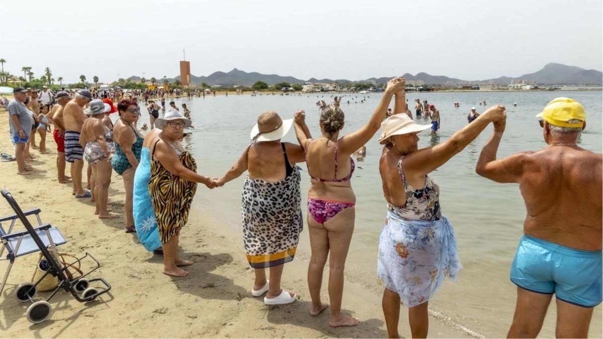Viajes del Imserso 2024/2025: ¿Cuáles son los destinos de playa más baratos y más caros?