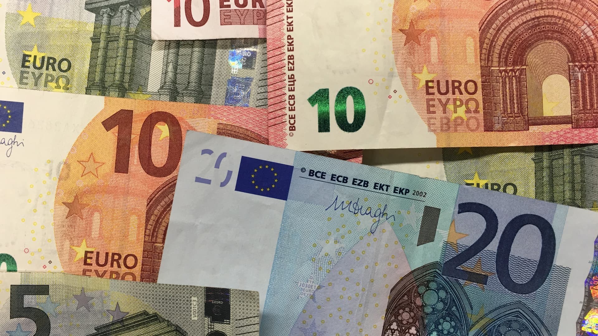 Cuál es el salario mínimo interprofesional en Islandia (SMI)