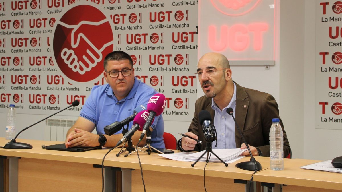 Garamendi tiene “argumentos antiguos” en la negociación para reducir la jornada laboral a 37,5 horas, según UGT