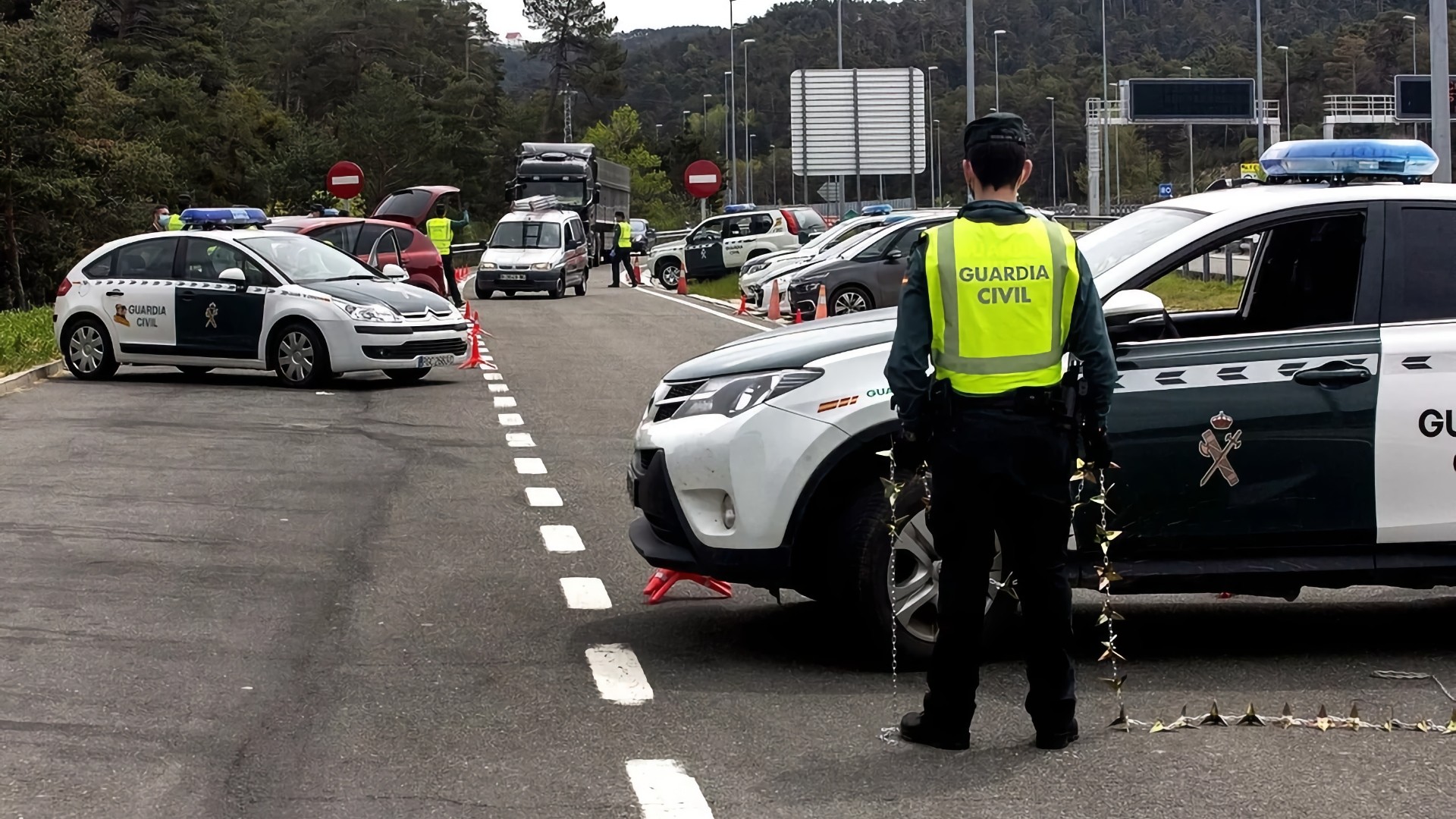 La pregunta que jamás debes responder en un control en carretera de la Guardia Civil