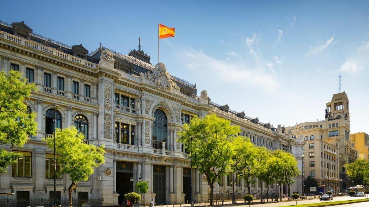 El Banco de España lanza un aviso a quienes tienen recibos domiciliados: luz, agua o internet