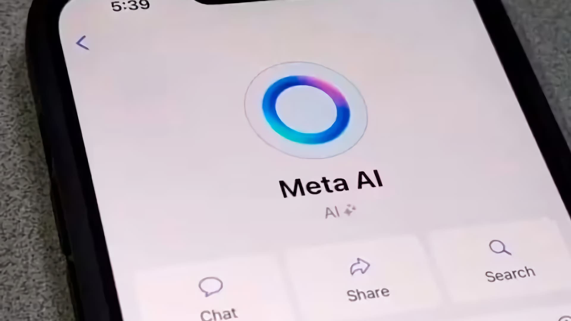 Cómo desactivar el círculo azul de WhatsApp para no usar la inteligencia artificial
