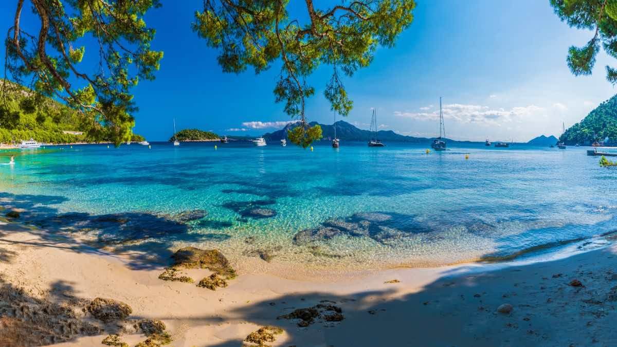 El chollazo de El Corte Inglés que supera al Imserso: un crucero por el Mediterráneo a pensión completa por 329 euros