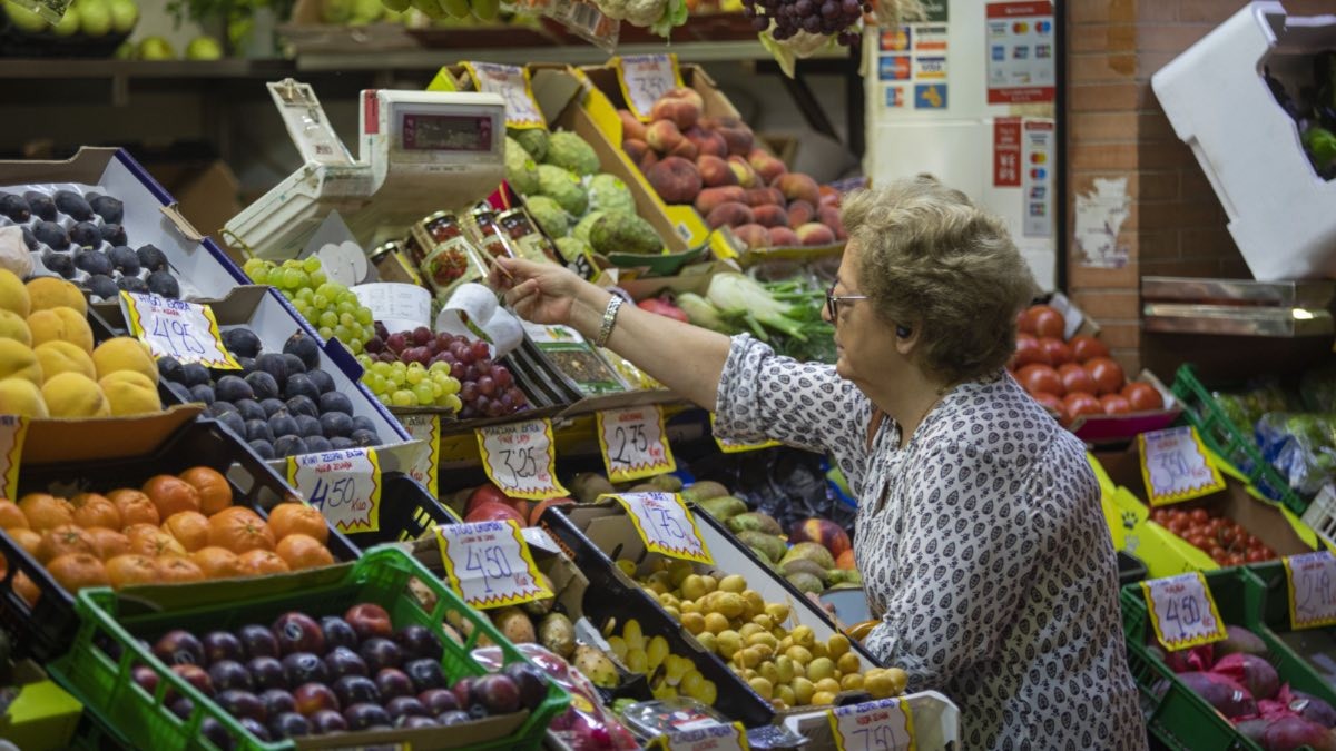 El IPC de julio se sitúa en el 2,8% por la bajada en el precio de la electricidad y los alimentos