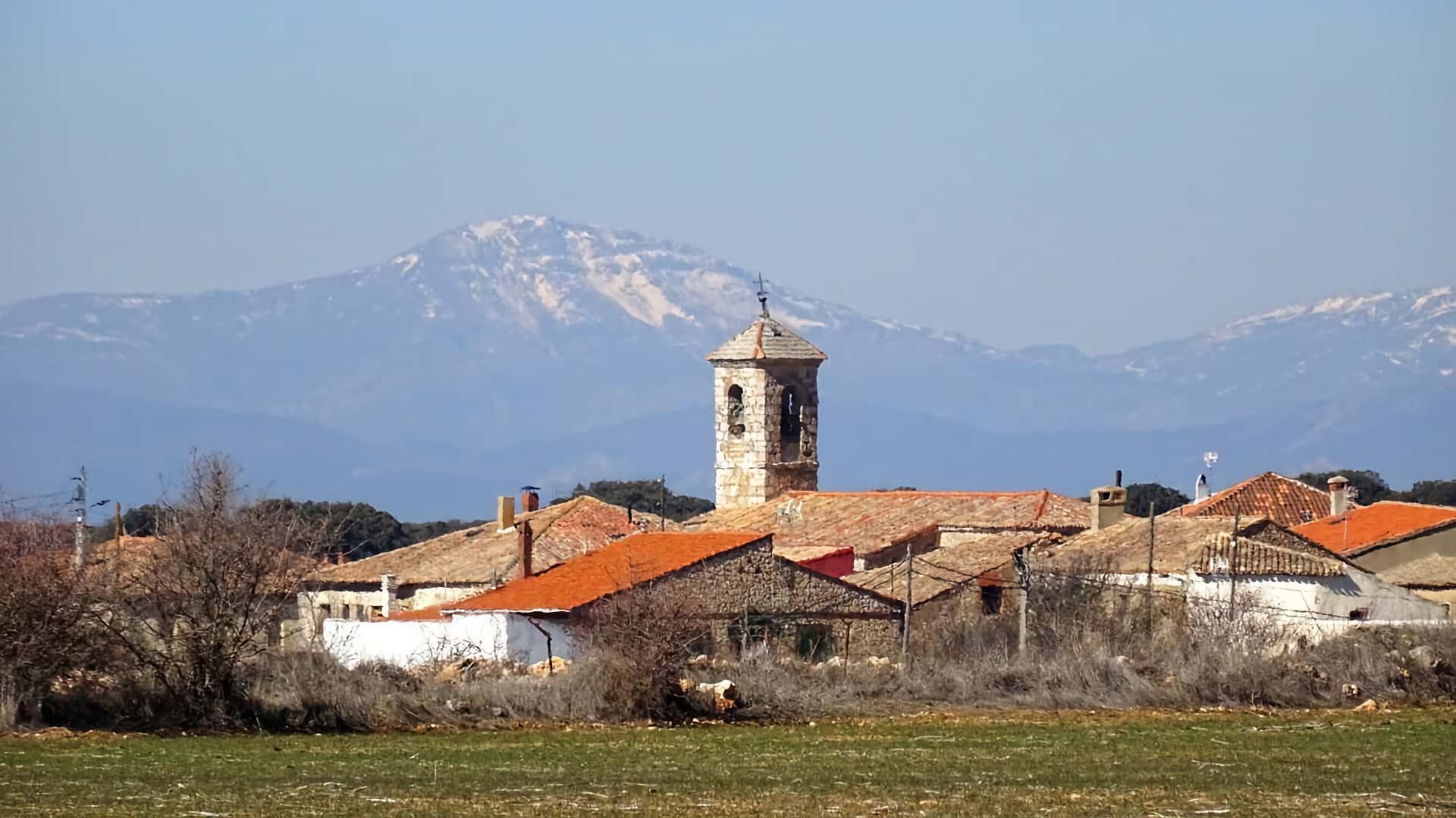Comida, casa gratis y sueldo de 1.600 euros: se necesitan personas para trabajar en este pueblo