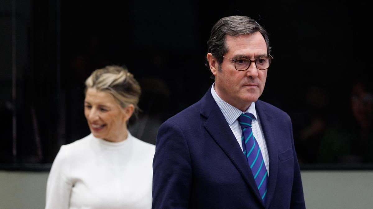 Garamendi convoca una reunión en la CEOE para tratar la reducción de jornada laboral a 37,5 horas