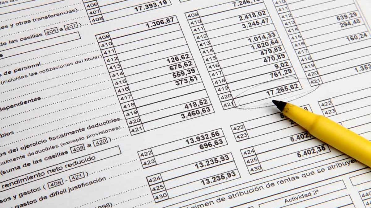 Hacienda puede multar con hasta 6.000 euros por no guardar la declaración de la Renta ¿por cuánto tiempo? 