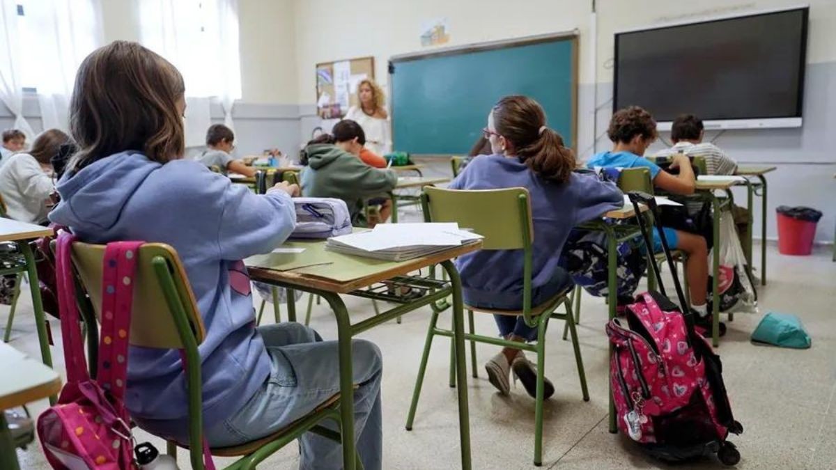 Calendario escolar 2024-2025 de Murcia: fechas de los festivos de los estudiantes