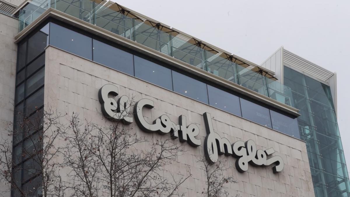 Una trabajadora de El Corte Inglés se lleva varios productos sin pagar y logra que sea despido nulo