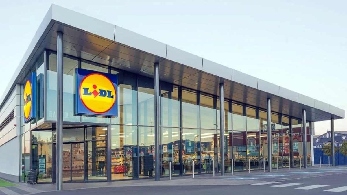 Lidl rebaja el rizador de pelo de Rita Ora para unos rizos perfectos: pelazo ‘de peluquería’ por menos de 12 euros