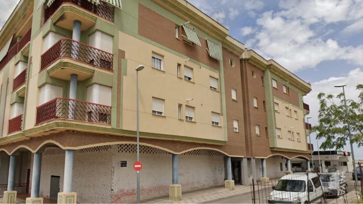 Este piso en buen estado se vende rebajado por 33.000 euros y aceptan ofertas por tiempo limitado