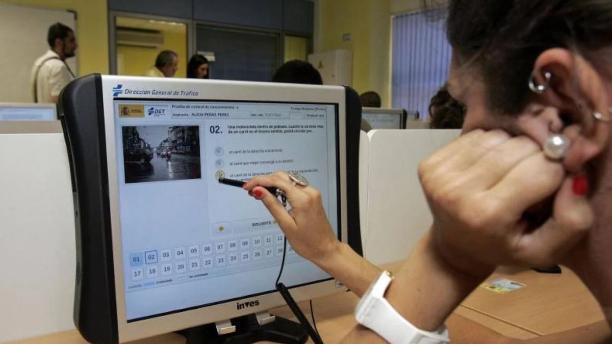 La DGT cambia los exámenes para sacar el permiso de conducir