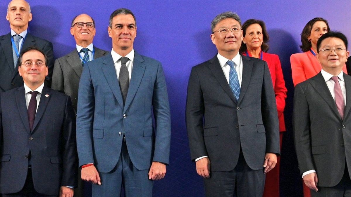 Pedro Sánchez viaja a China para evitar una guerra comercial que perjudica a España