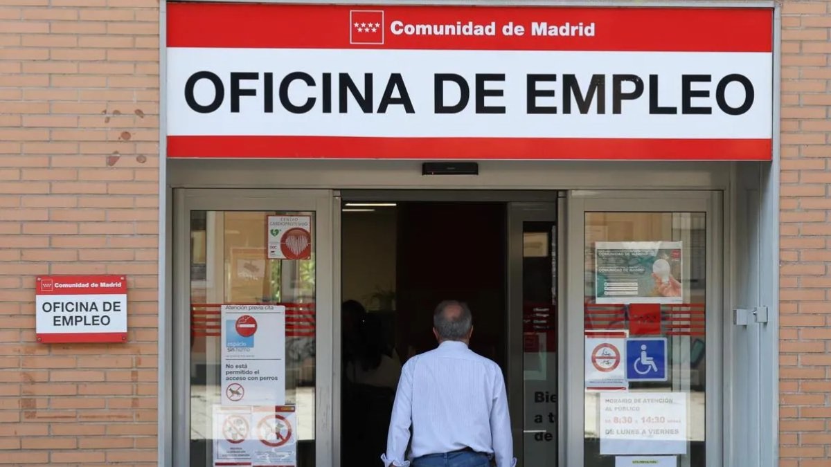 El SEPE quitará el subsidio para mayores de 52 años si no se presenta el DAR