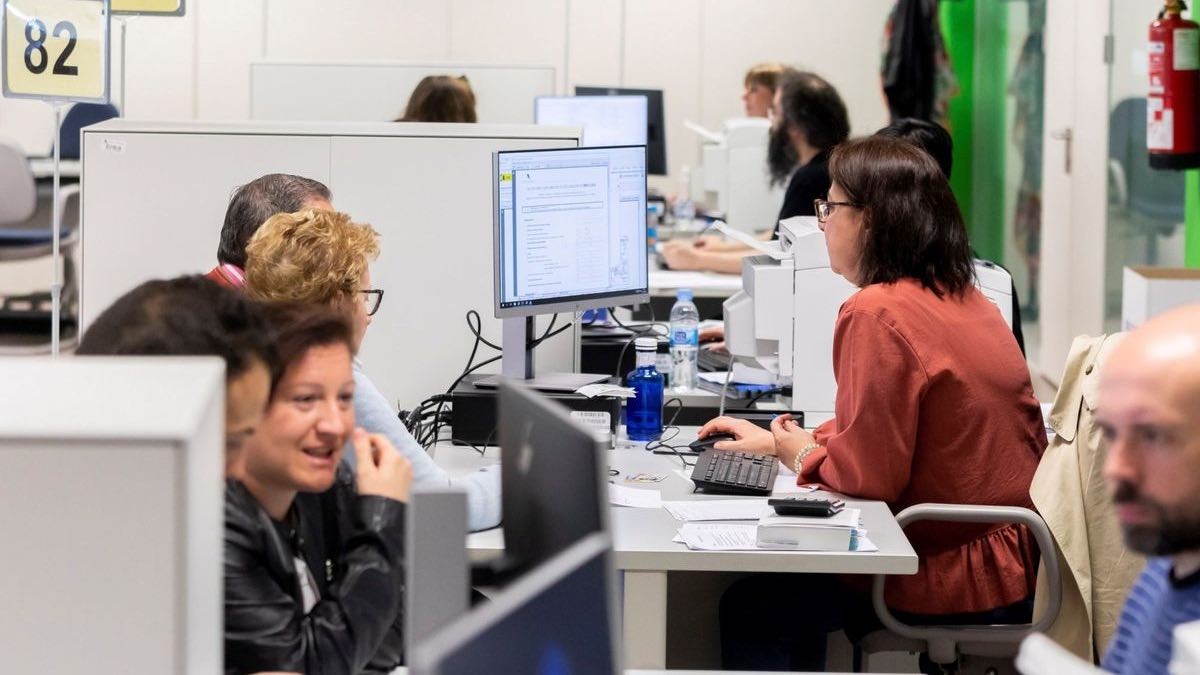 Sentencia clave para los interinos: tienen derecho a una indemnización por abuso de la temporalidad aunque se conviertan en fijos