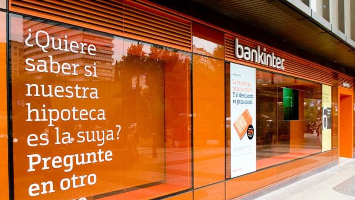 Cuánto dinero hay que tener ahorrado para comprar una casa con hipoteca en Bankinter