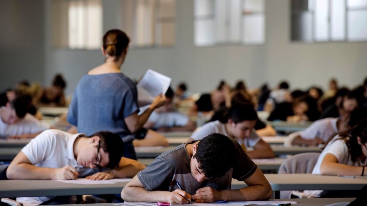 Cambio radical de la Selectividad: desde la fecha, que podría hacerse a la vez en toda España, hasta el examen