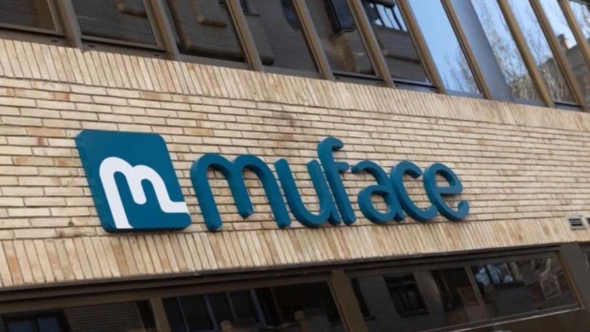 Muface podría desaparecer a partir de 2025: Adeslas, Asisa y DKV no acudirán a la reunión por este motivo