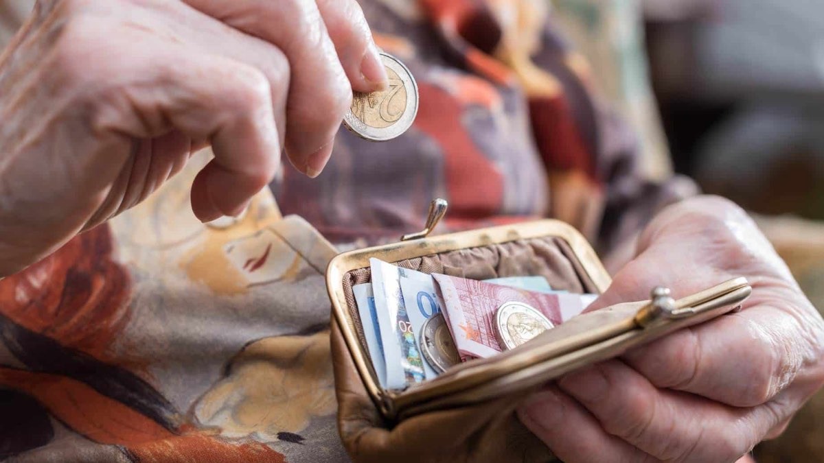 La Seguridad Social sigue ‘engordando’ la hucha de las pensiones y arrancará 2025 con 9.300 millones