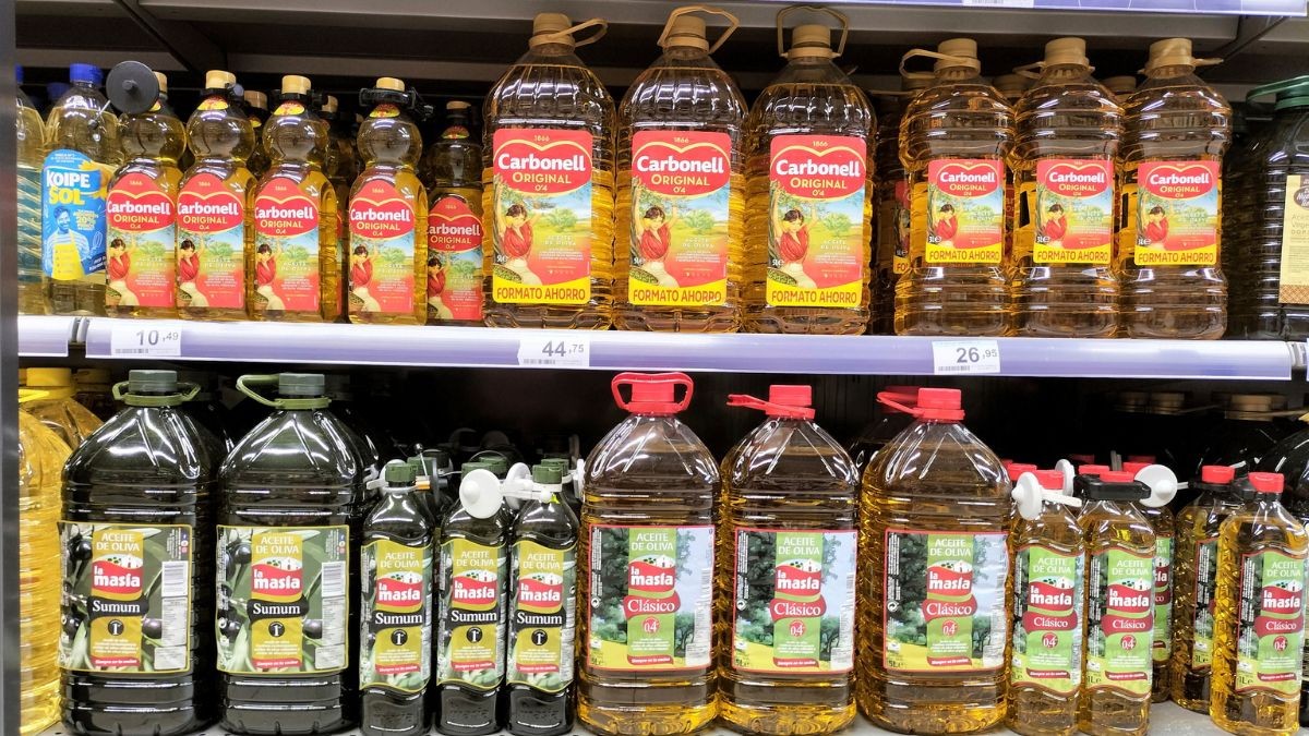Lidl oferta el aceite de oliva en garrafa XXL de una prestigiosa marca antes del Black Friday