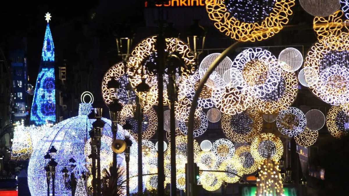 Las 5 ciudades españolas con las mejores luces de Navidad para hacer una escapada este puente de diciembre