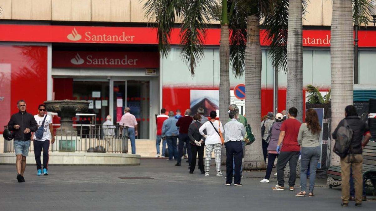Banco Santander ‘regala’ un iPhone 16 gratis si cumples estos requisitos
