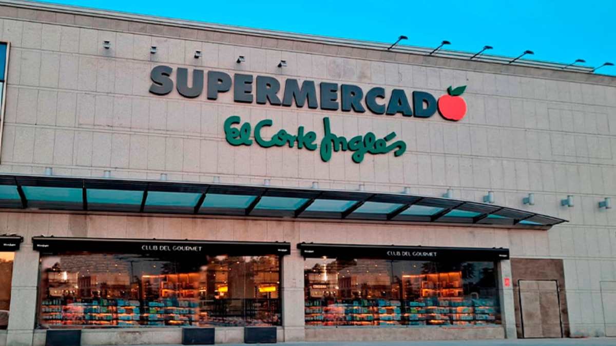 El Corte Inglés planta cara a Mercadona y Carrefour poniendo más barato el manjar estrella de la Navidad