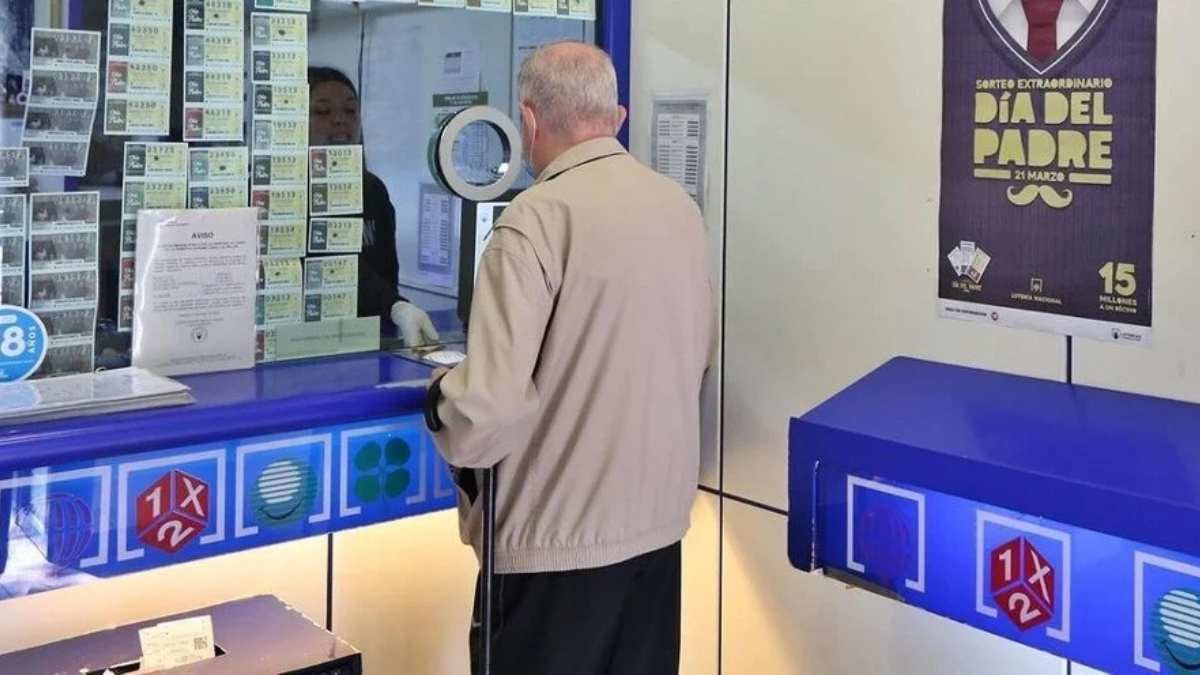 Un hombre gana casi un millón de euros en la lotería y seguidamente pierde más de 300.000 euros