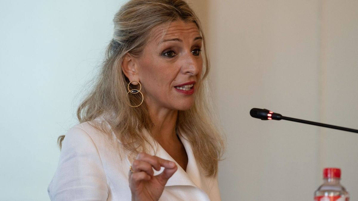 Yolanda Díaz avisa a Garamendi después del ‘no’ a la reducción de jornada laboral: “eso es partidismo”