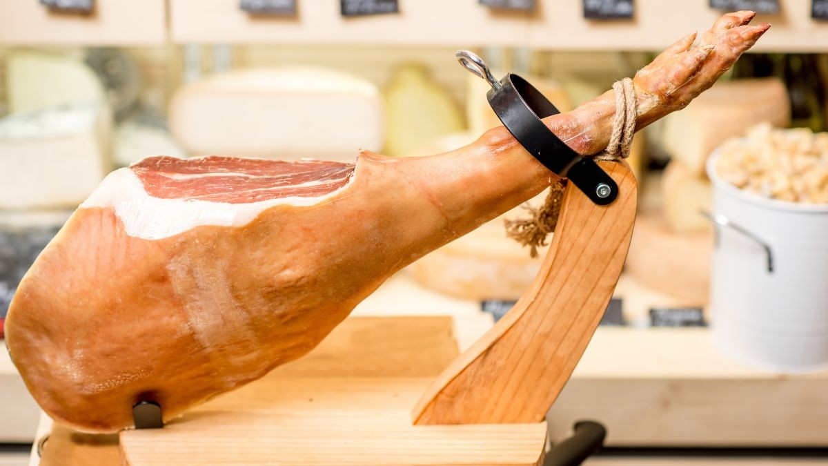 Carrefour vende un jamón serrano exclusivo en oferta por el Black Friday
