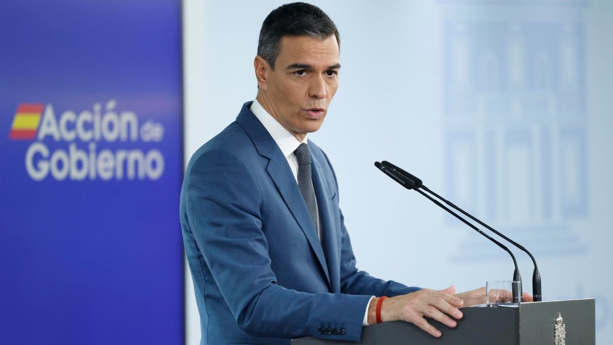Pedro Sánchez anuncia un Plan de Ayudas de 10.600 millones de euros para empresas, autónomos y familias afectadas por la DANA