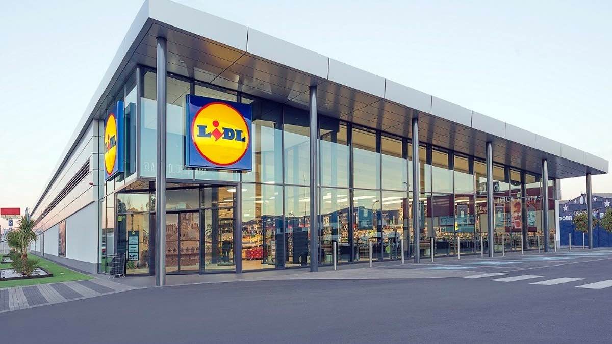 Lidl tira la casa por la ventana y pone freidoras de aire por 15,99 euros: nunca se han visto tan baratas