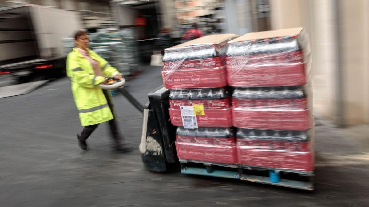 Adecco busca personal para 1.000 puestos de trabajo como conductores y repartidores para la campaña de Navidad