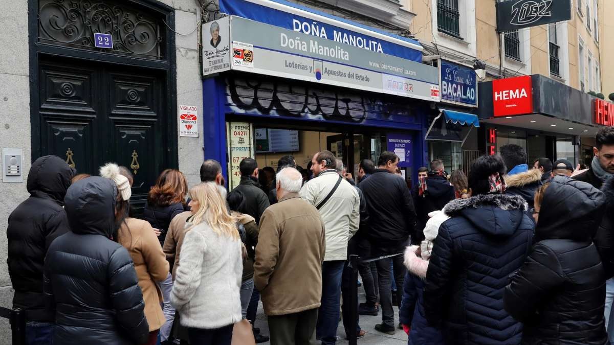 Un malagueño soñó con el número que sería premiado con “El Gordo” y viajó hasta Madrid para comprarlo con un desenlace incierto