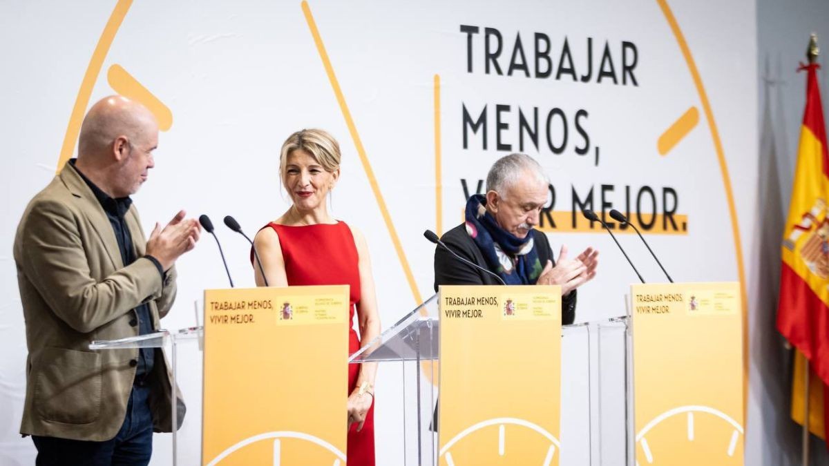 Los convenios colectivos tendrán que adaptarse a la reducción de la jornada laboral a 37,5 horas antes del 31 de diciembre de 2025