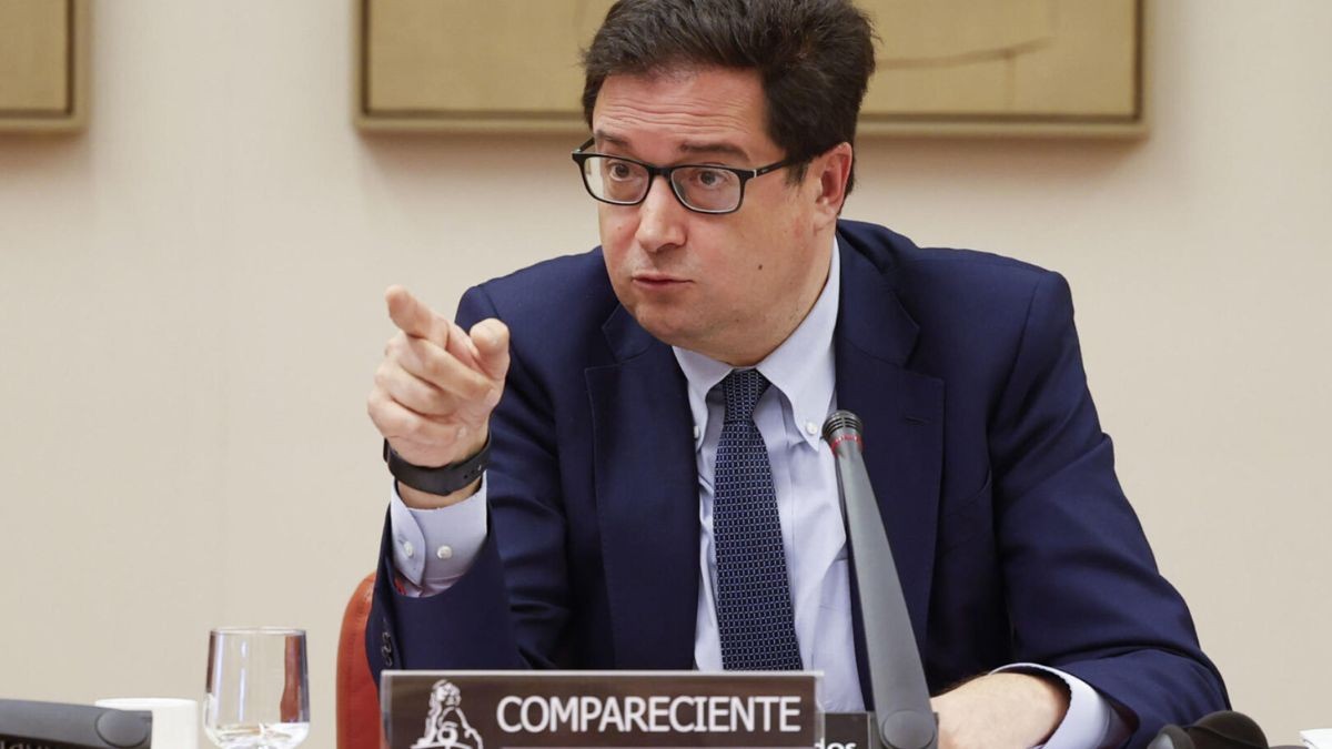Adiós a Muface: DKV se planta y deja al 65% de los funcionarios sin cobertura médica privada