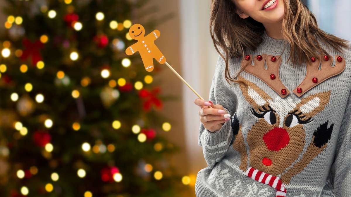 Lidl rebaja los jerséis y vestidos Navideños que arrasan en sus tiendas para pasar calentito las fiestas: los pone por menos de 7 euros