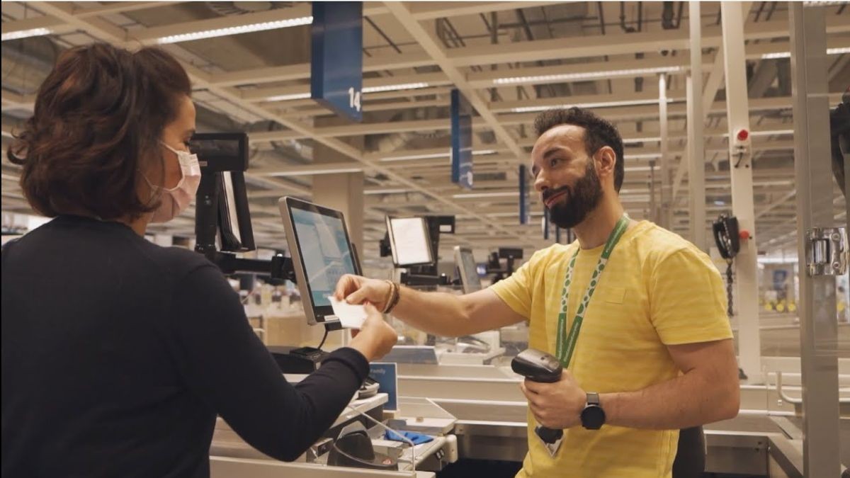 Sueldo de 1.367 euros y contrato indefinido: Ikea busca trabajadores de lunes a viernes