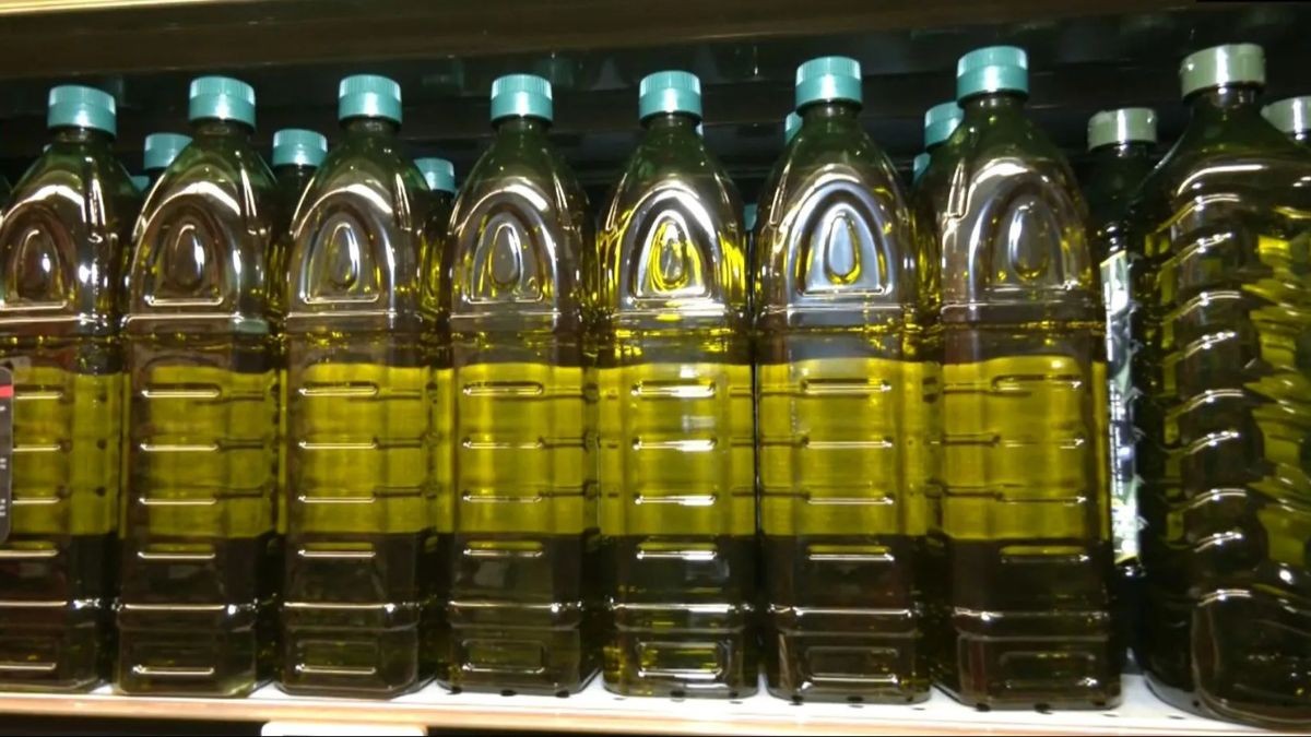 El baratísimo precio del aceite de oliva virgen extra de una primera marca que cuesta 5 euros el litro