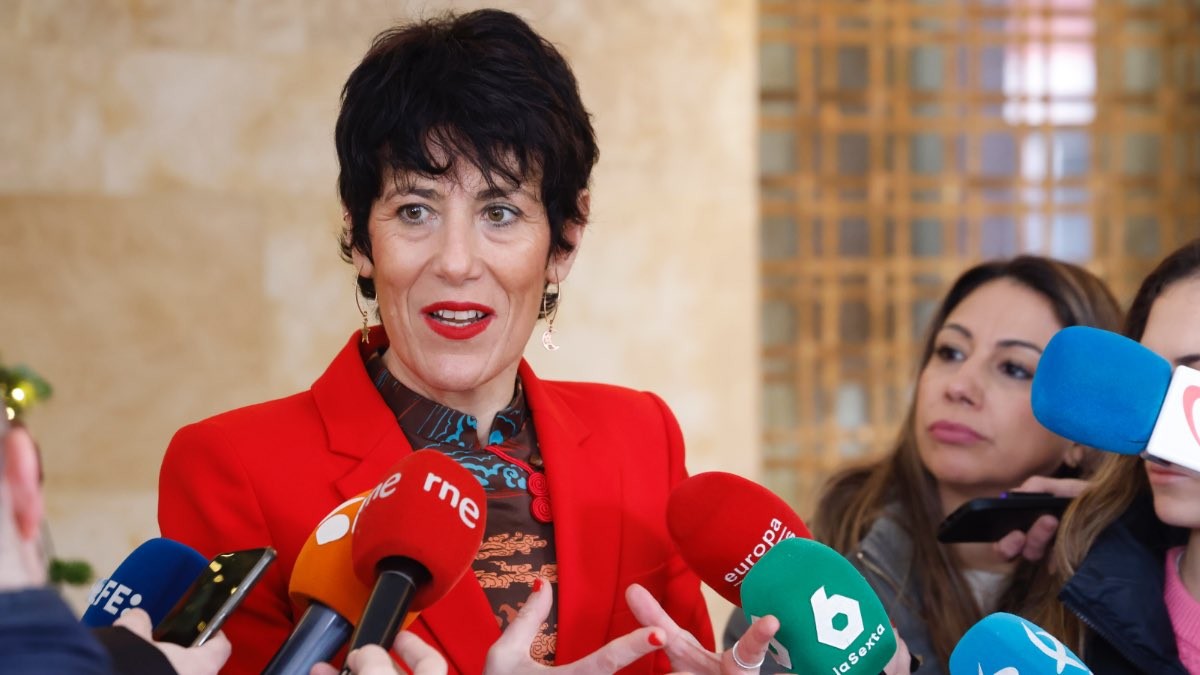 Elma Saiz defiende a Cuerpo tras las críticas de Yolanda Díaz: “Es un gran ministro y mejor persona”
