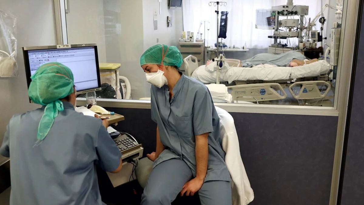 Estas son las profesiones más demandadas del sector sanitario en 2025