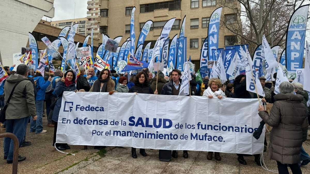 Los funcionarios mutualistas y los sindicatos toman las calles de Madrid: piden una solución en el conflicto de Muface