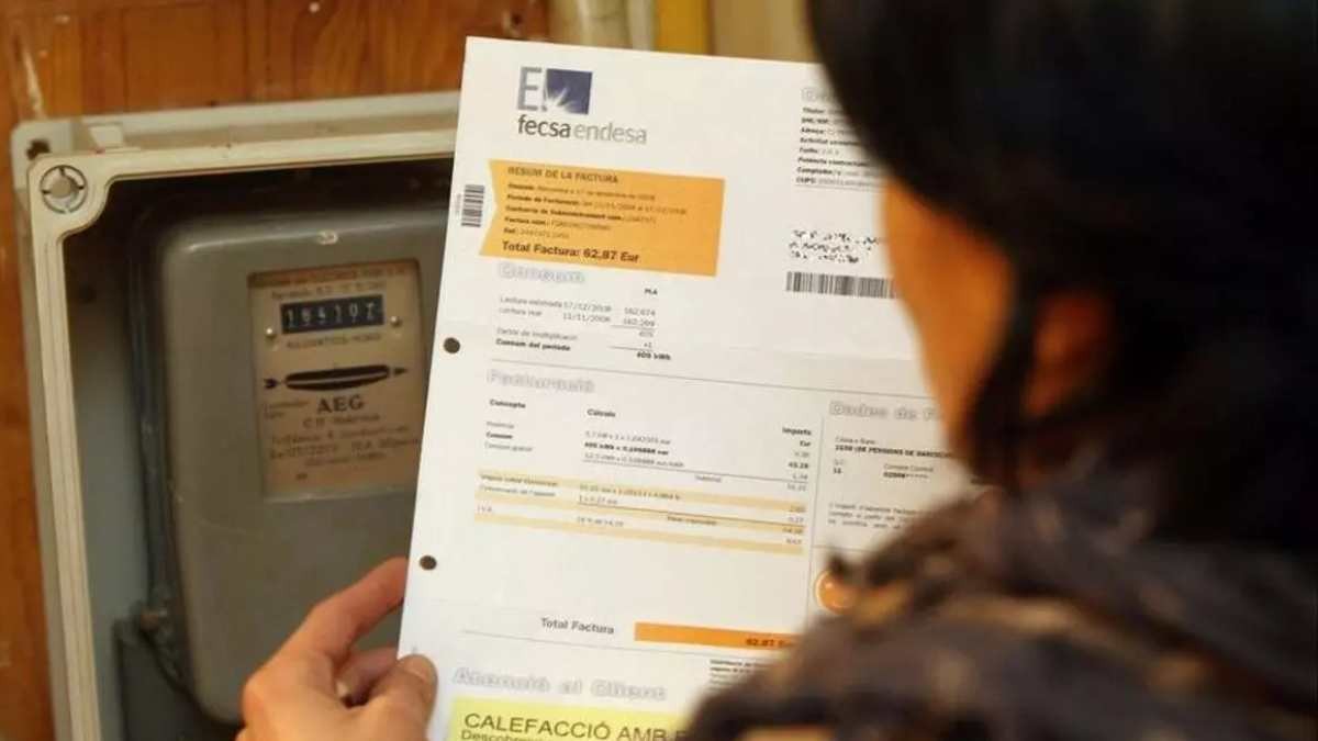 La OCU advierte: un error de Endesa dispara las facturas de enero a sus clientes