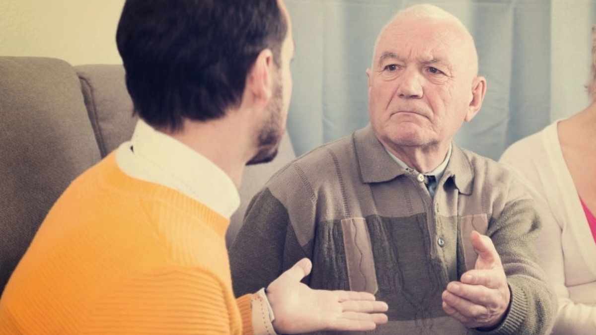 Un jubilado gana casi 900.000 euros en la lotería y lo gasta todo: ahora vive de su pensión y su hijo le reprocha no haberle dado ni un euro