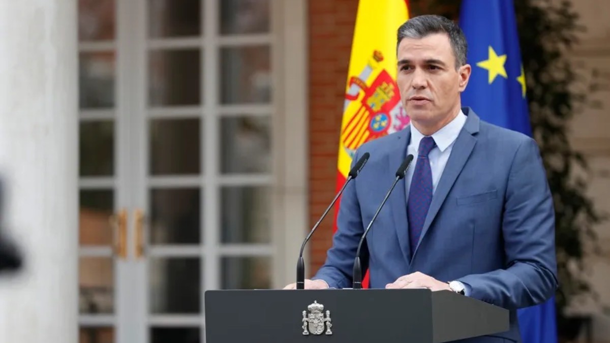 El Gobierno pacta con Junts y aprueba un nuevo decreto ómnibus: incluye la subida de las pensiones