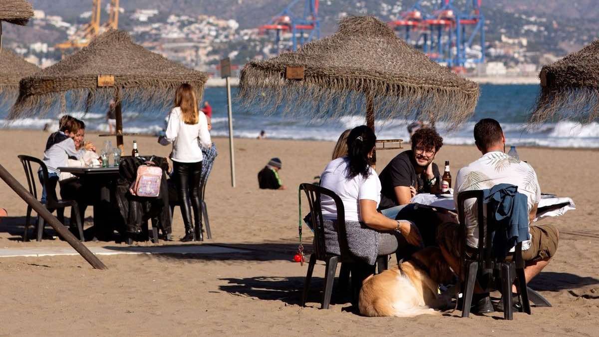 Así debes elegir tus vacaciones en 2025 para tener 47 días libres en vez de 22